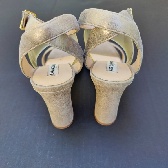KARL LAGERFELD PARIS Raya Taupe/Beige Velvet Block Heels Ankle Strap Sandal 6.5 - Picture 9 of 11